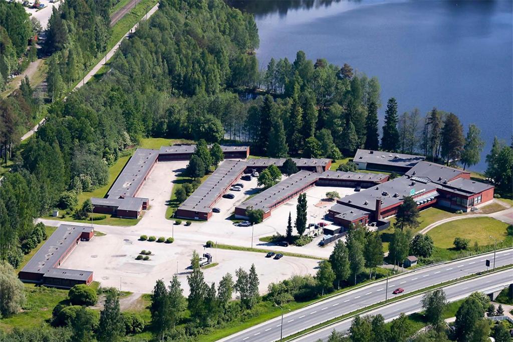 Finlandia Hotel Isovalkeinen Куопио Экстерьер фото