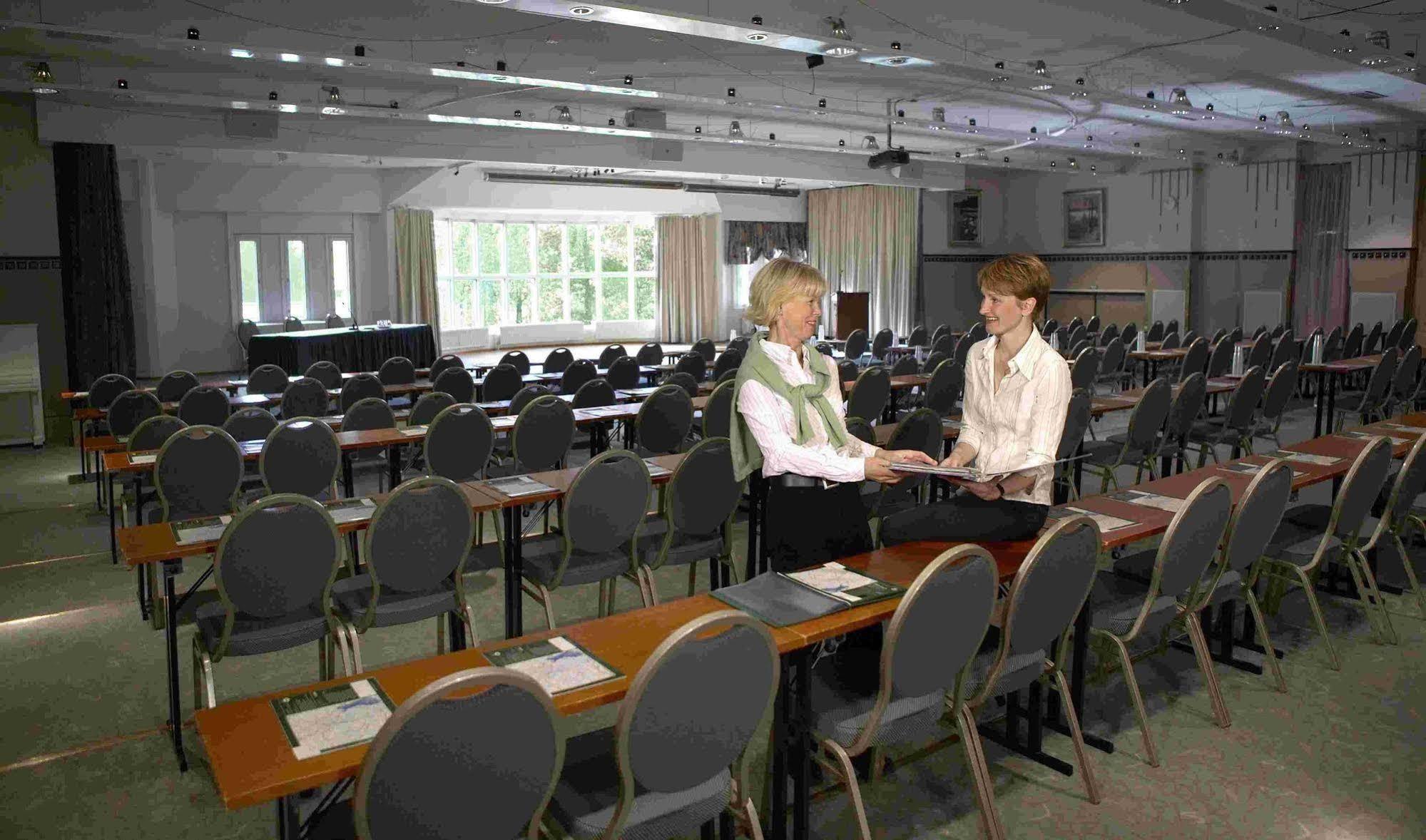 Finlandia Hotel Isovalkeinen Куопио Экстерьер фото